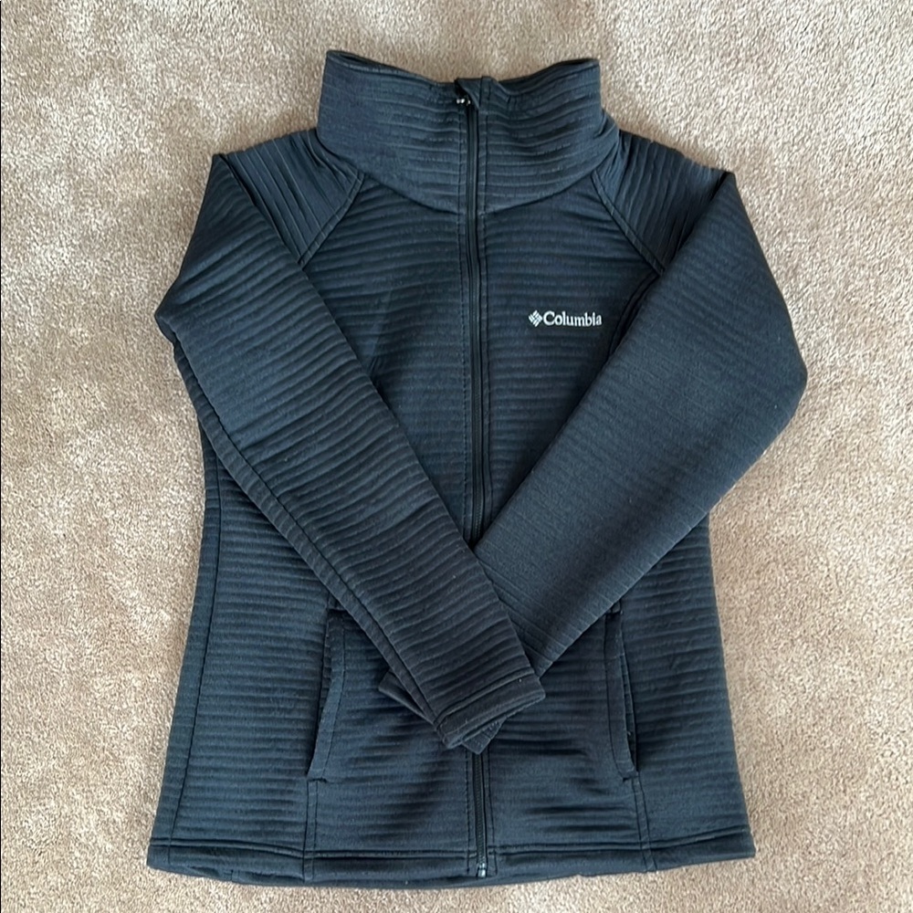 Columbia Women’s Jacket size small dark gray